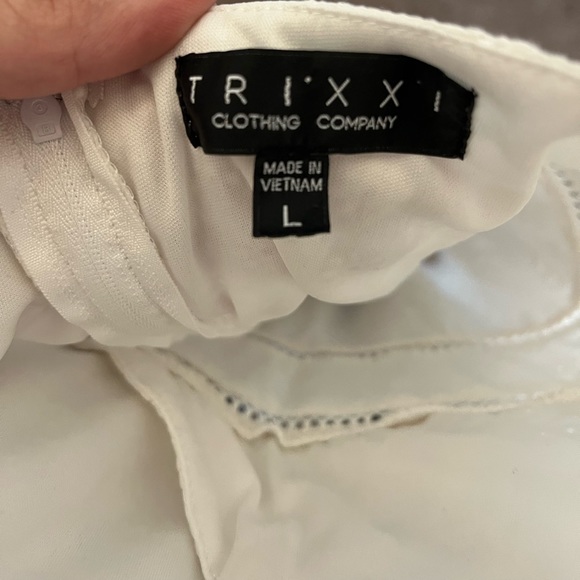 White spaghetti strap minidress, Large. Originally from Marshall’s. - Picture 3 of 4